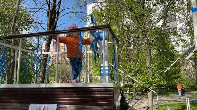 Ангелина управляет кораблем смотреть онлайн