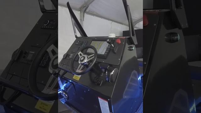 Лодка с колёсами Sealegs. Fort Lauderdale International Boat Show смотреть онлайн