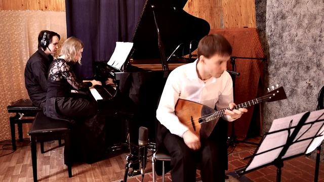 Максим Фомин "Разгулялась я в лесочку, расплясалась возле пня" смотреть онлайн