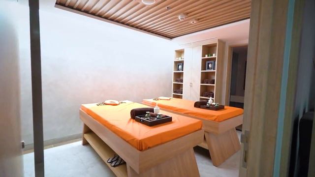 HARRIS Suites Puri Mansion смотреть онлайн