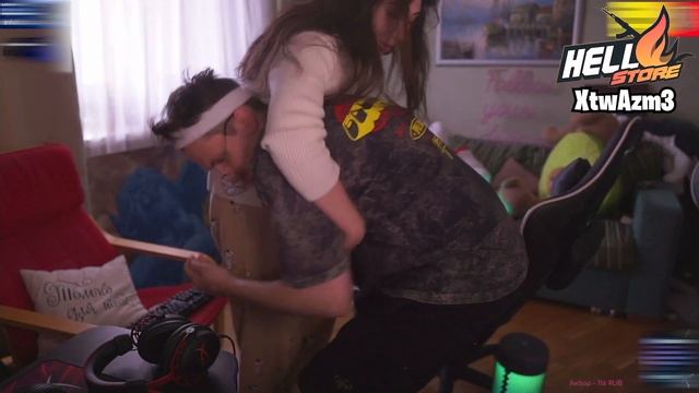 как бустер трах4ет катюху смотреть онлайн