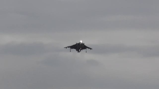 ?? Spanish Navy Harrier Farnborough 2018 - Armada Española смотреть онлайн