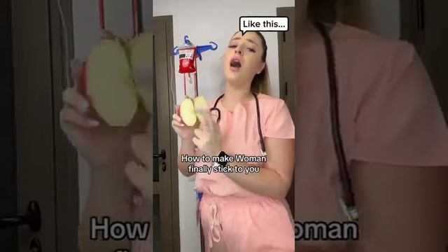This_funny_dog_new_a_better_way_to_eat_apples__shorts__dog__ смотреть онлайн