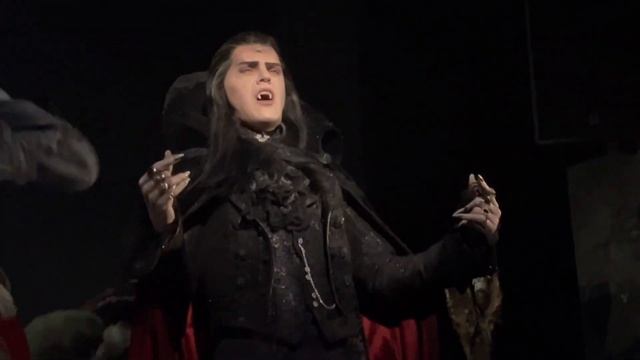 Бал вампиров. Сцена бала - Иван Ожогин, Александра Каспарова 11.09.2022 смотреть онлайн