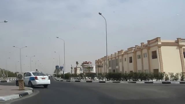 прокатиться по улицам Шарма смотреть онлайн