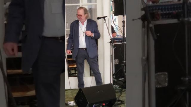 Jim Allison Plays Harmonica 1 смотреть онлайн