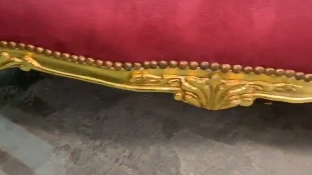 Диван в стиле Людовика XV смотреть онлайн
