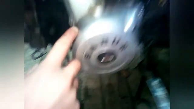 ?как снять крышку генератора на мопеде альфа ?? смотреть онлайн