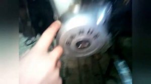?как снять крышку генератора  на мопеде альфа ??