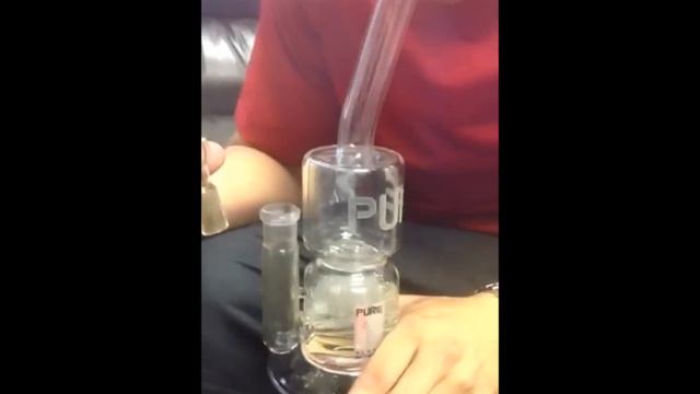 Pure Bong Rip смотреть онлайн