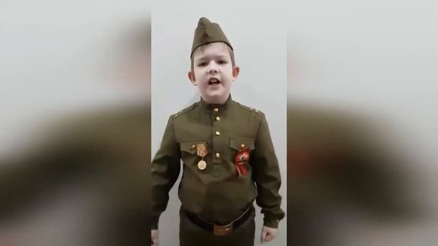 Кабалов Владимир - 10 лет - Памяти ленинградских детей, погибших на станции Лычково - А. Молчанов смотреть онлайн
