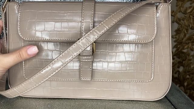 АСМР МОИ СУМКИ НА ОСЕНЬ 2021г ШЕПОТОМ смотреть онлайн