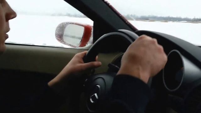 MB SLK on ice смотреть онлайн