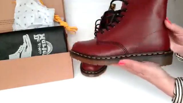 Dr. Martens 1460 Cherry red rouge Original смотреть онлайн