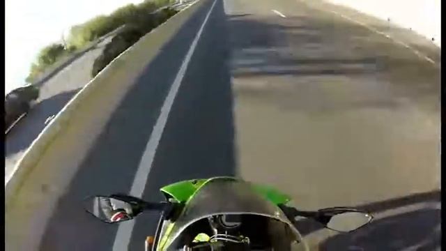 Kawasaki zx6r SOCHI смотреть онлайн