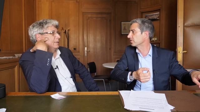 Coquerel, le Président qui dérange la Macronie ! смотреть онлайн