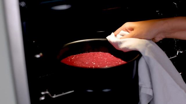 Juice Pulp Cake made with Titanium Chef Patissier XL and PureJuice attachment смотреть онлайн