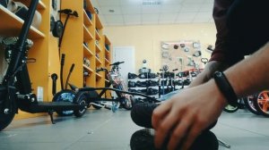 Ремонт Электросамоката kugoo s3 замена резины на мотор колесе как снять резину.