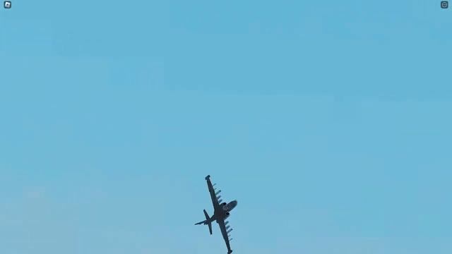 SU25 "Грач" в действии. смотреть онлайн