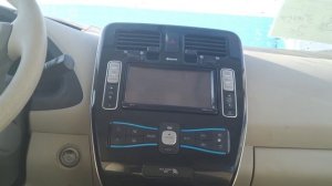 Почистил ошибки в Nissan Leaf. Опять разряд-заряд. Доснял тонировку.