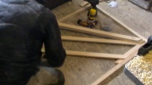 Шпалера из дерева своими руками