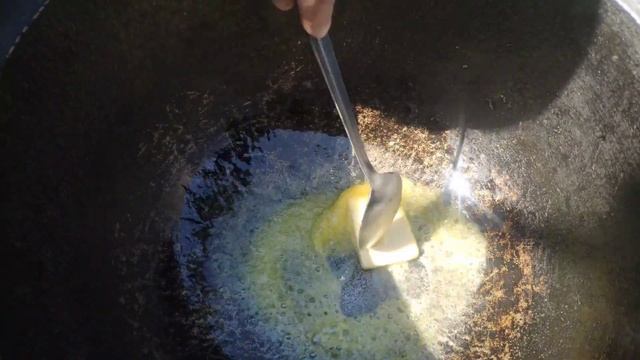 Курица по грузински. Шкмерули. Вкуснятина.