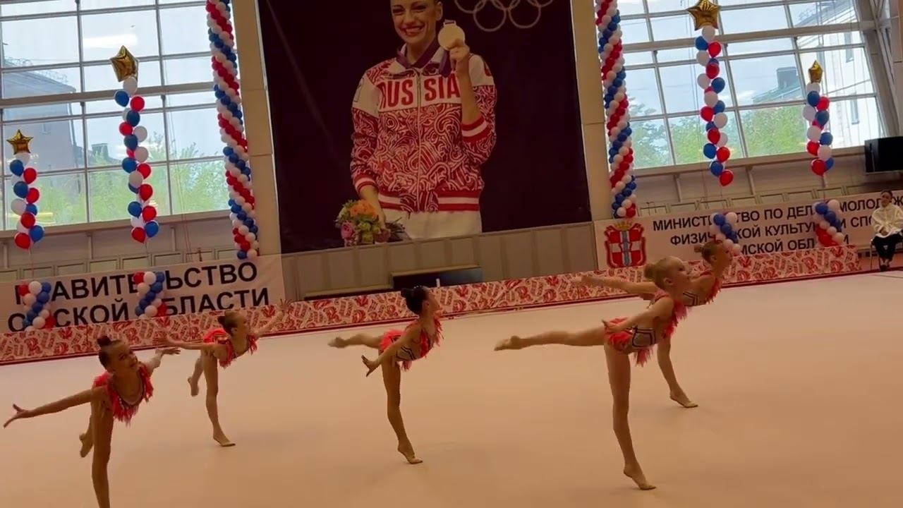 Александр Шлеменко поддержал дочку на соревнованиях по гимнастики 18.05.23 смотреть онлайн