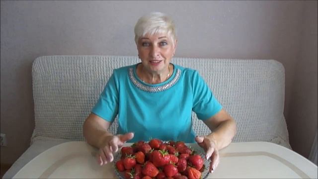 Великолепная земляника в этом году! смотреть онлайн
