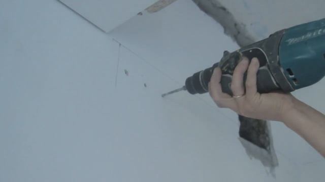 Кухня с пластиковыми фасадами и скиналями смотреть онлайн