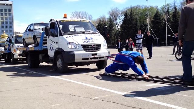 Максюта тянет 25 тонн!!!