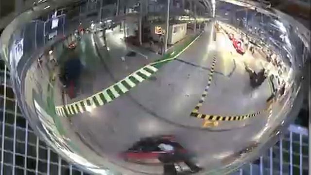 Saab plant in Trollhättan смотреть онлайн