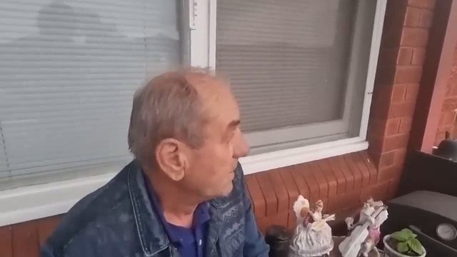 Ну и ночь сегодня была ! Микица спел для вас . Элла Австралия смотреть онлайн