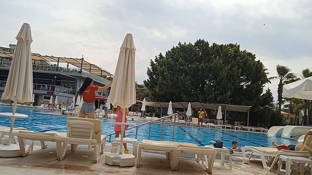Meridia Beach Hotel
