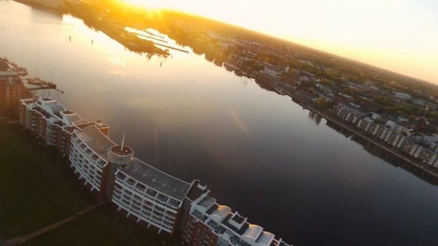 Drone flight over Wilhelmshaven (Germany) - Wonderful view смотреть онлайн