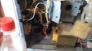 прогорел колпачок магнитрона микроволновки LG