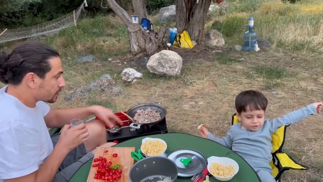 KAMP VLOG || 1550 RAKIMDA BUZ GİBİ SUYA GİRMEK! смотреть онлайн