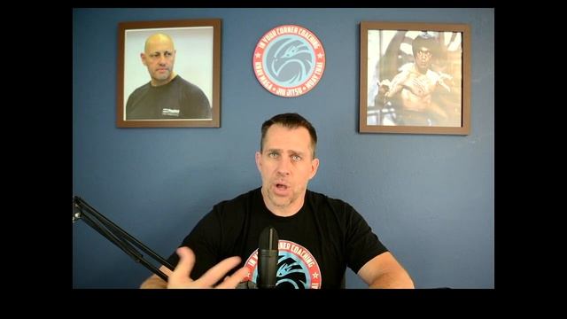 Krav Maga vs 'Karate' смотреть онлайн