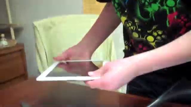 the new iPad unboxing: the ultimate new iPad 3 unboxing OF DOOM!!!! смотреть онлайн