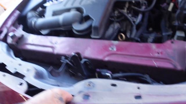 2010 Chevy Malibu Headlight Bulb Replacement смотреть онлайн