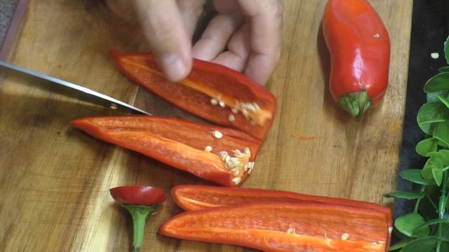 Рецепт ♥ Свежий остроконечный перечный и Грибы ♥ На вкус как мясо ♥ Быстро и просто смотреть онлайн