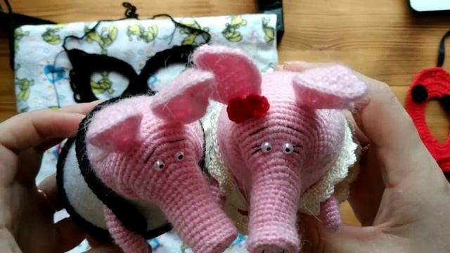 Свинюшки // Крыски // Муки творчества // Вязавлог 10.12 - 14.12.2018 смотреть онлайн