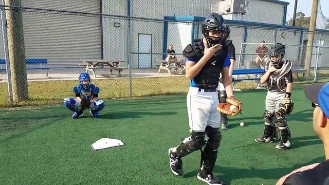 Baseball Catchers Front Blocks смотреть онлайн