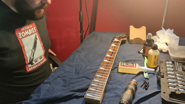 IBANEZ GRG170DX DE CHEZ EASY CASH: ON LA DEMONTE !!! Episode 1 смотреть онлайн