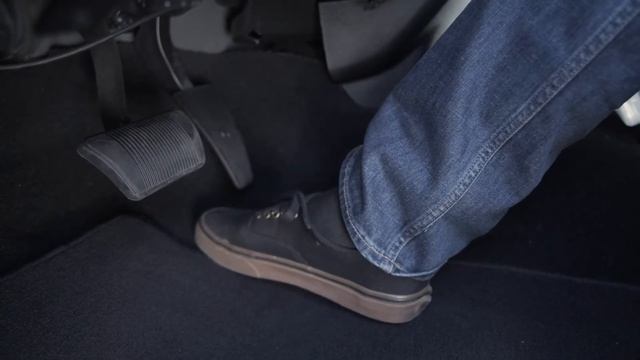 Как правильно производить притирку колодок и перфорированных дисков POWERSTOP. смотреть онлайн