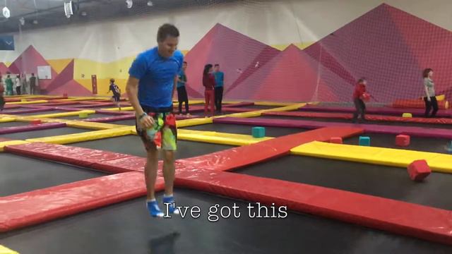 Nebo Trampoline Park (Батутный парк НЕБО) смотреть онлайн
