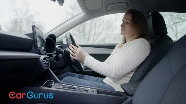 Seat Leon e-Hybrid 2021 Review: Is this Plug-in Hybrid better than the Golf GTE? | CarGurus UK смотреть онлайн