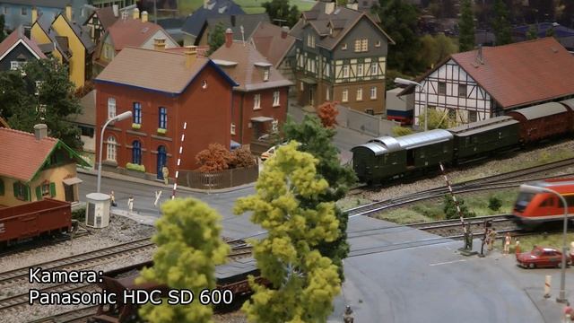 JVC GY-HC 550 und JVC GY-HM 660 und Panasonic HDC-SD 600 Kamera Test von Pennula смотреть онлайн