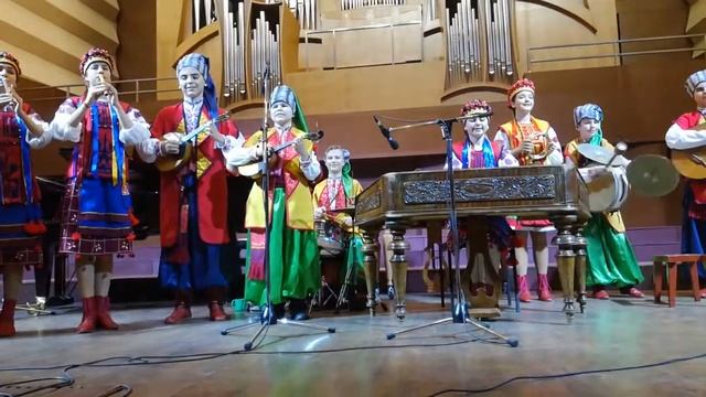 "Весняночка" Зразковий ансамбль, Д.Попічук - Гопак смотреть онлайн