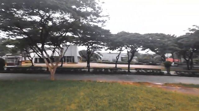 5 inch fpv drone cinematic | Terbang cinematic di Bizlink Citra Raya pakai Runcam thumb hd смотреть онлайн