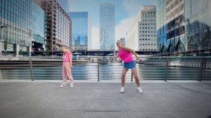 Разминка среди небоскрёбов. #danceoke